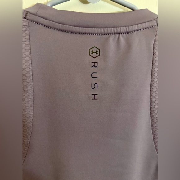 Under Armour Women's Rush Long Sleeve Workout T-Shirt Size S - Picture 5 of 8